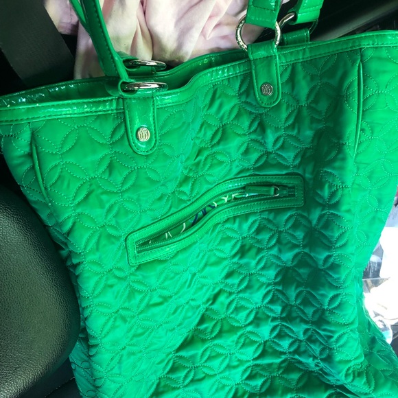 Vera Bradley green tote/pursue - Picture 2 of 3